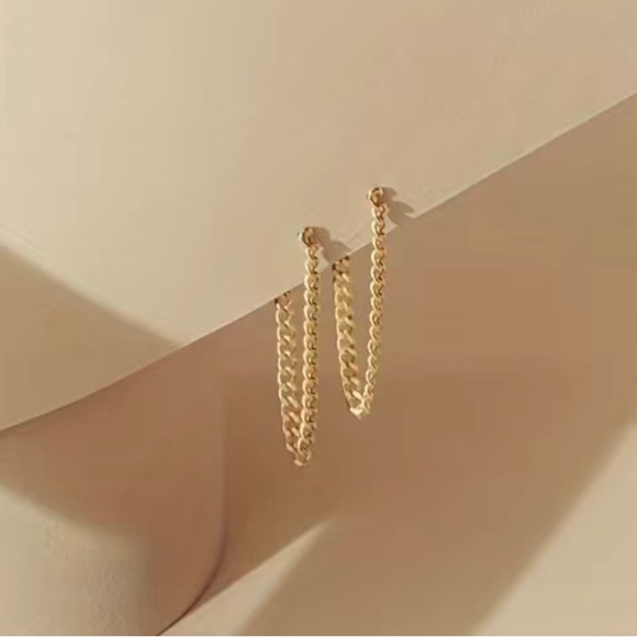 Adjustable Gold gold plated minimal Chain Earrings - Picture 3 of 11